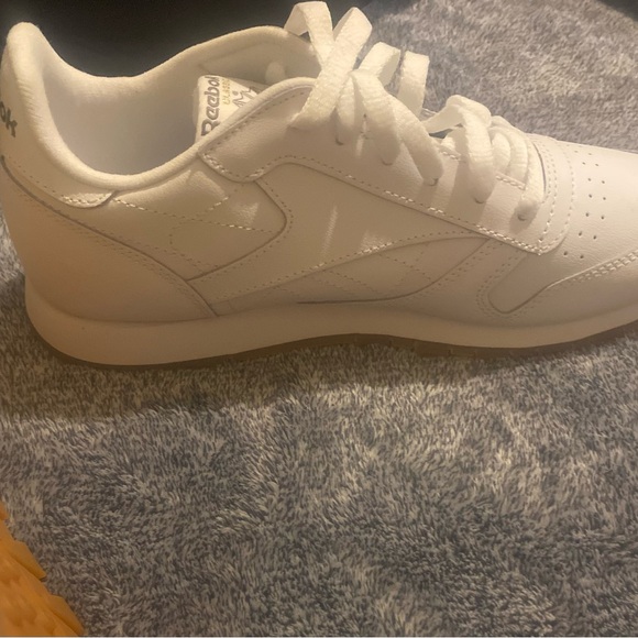 COPY - New Reebok sneakers - Picture 5 of 7